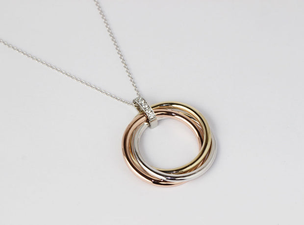 Three Circles in Tri-Gold Pendant Necklace | Diamond Bale