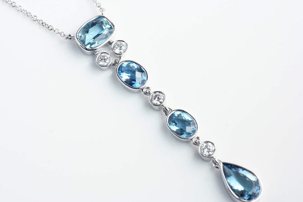 Aquamarine and Diamond Pendant Necklace | 18K White Gold