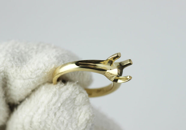 Yellow Gold Solitaire Ring 2