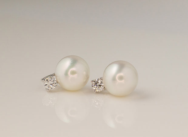 Pearl and Diamond Drop Earrings | 18K White Gold