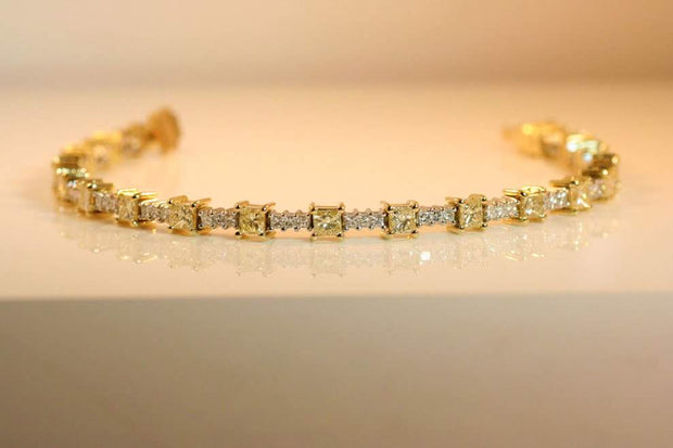 Princess and Round Diamond Line Bracelet | 18K Yellow Gold and Platinum