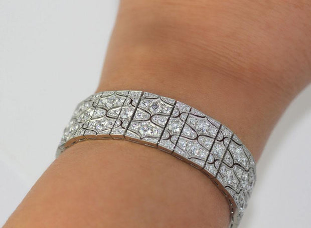Retro Exquisite Platinum Diamond Encrusted Link Bracelet 32ctw – A. Brandt  + Son