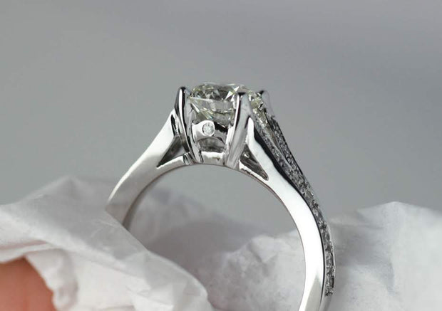 Brilliant Shaped Diamond With Split Shank Engagement Ring | 14K White Gold