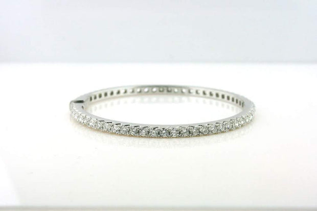 Diamond Bangle Bracelet | 18K White Gold