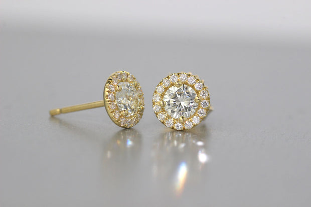 Halo Diamond Stud Earrings | 18K Yellow Gold