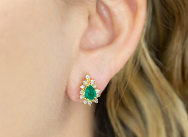 Pear Shape Emerald and Diamond Earrings | 18K Yellow Gold