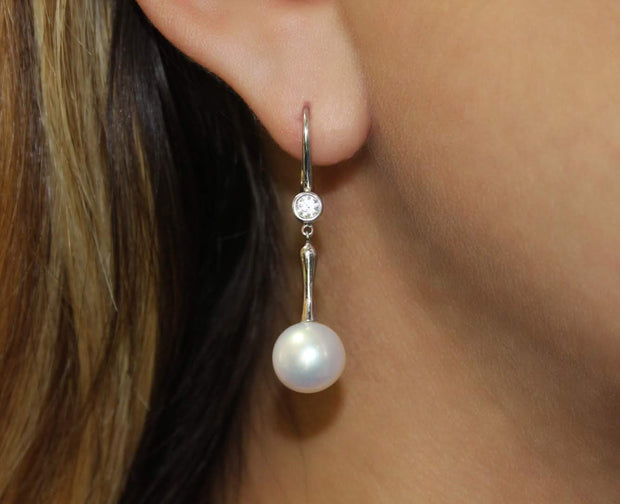Pearl and Diamond Drop Earrings | 18K White Gold