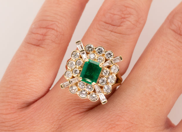 Emerald and Diamond Vintage Style Ring | 18K Yellow Gold