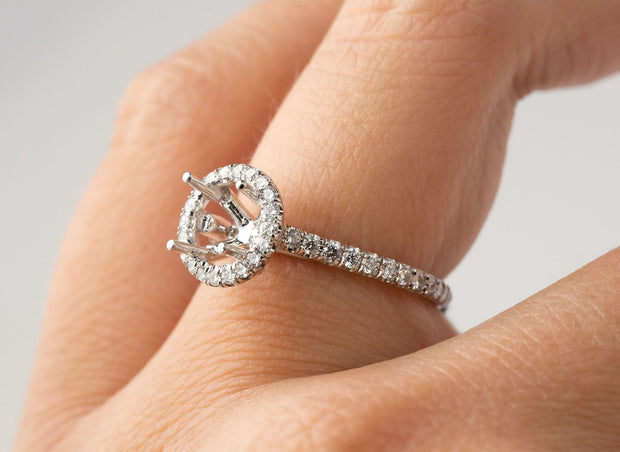 Round Halo Diamond Engagement Ring Setting | 18K White Gold 0.51CT