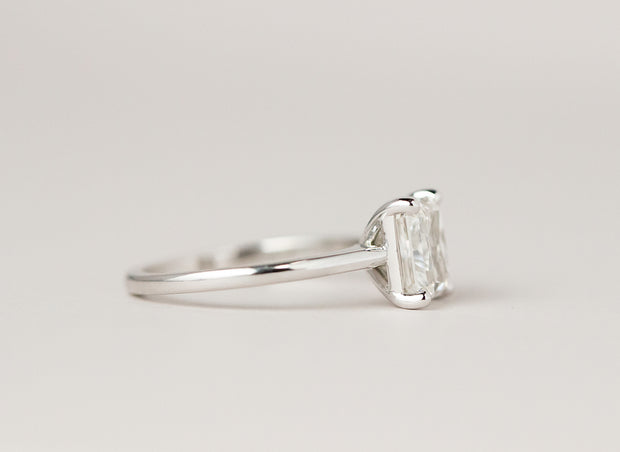 Radiant Cut Diamond Solitaire Engagement Ring | 18K White Gold