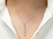 Graduated Brilliant Diamond Pendant Necklace | 18K White Gold