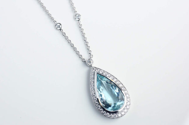 Pear Shape Aquamarine and Diamond Halo Pendant Necklace | 18K White Gold