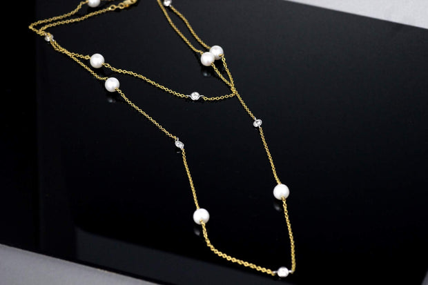 Long Pearl and Diamond Necklace | 18K Yellow Gold