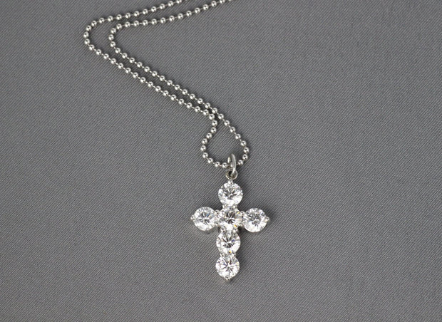 Minimal Large Diamond Cross Pendant | Platinum