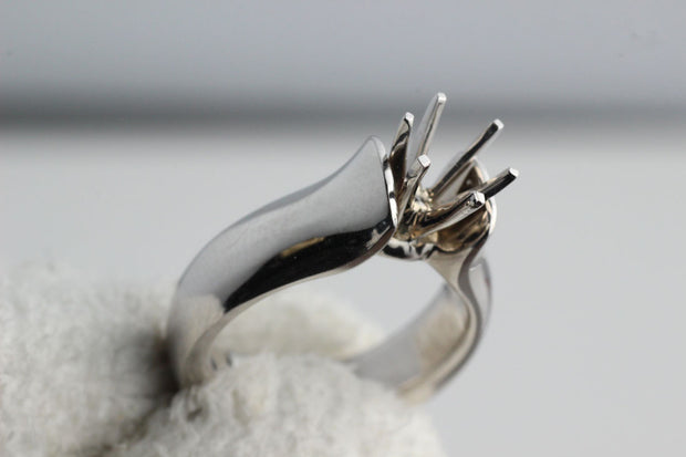 White Gold Solitaire Ring 7