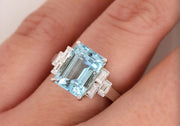 Aquamarine and Baguette Diamond Ring | 18K White Gold