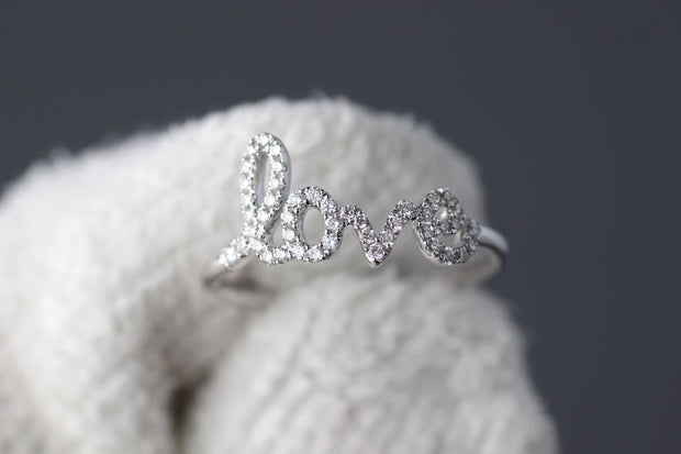 Cursive Love Diamond Ring | 18K Rose Gold